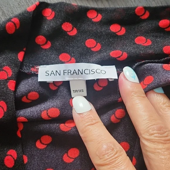 Blouse - Picture 2 of 2